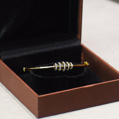 Spiral design kada bracelet