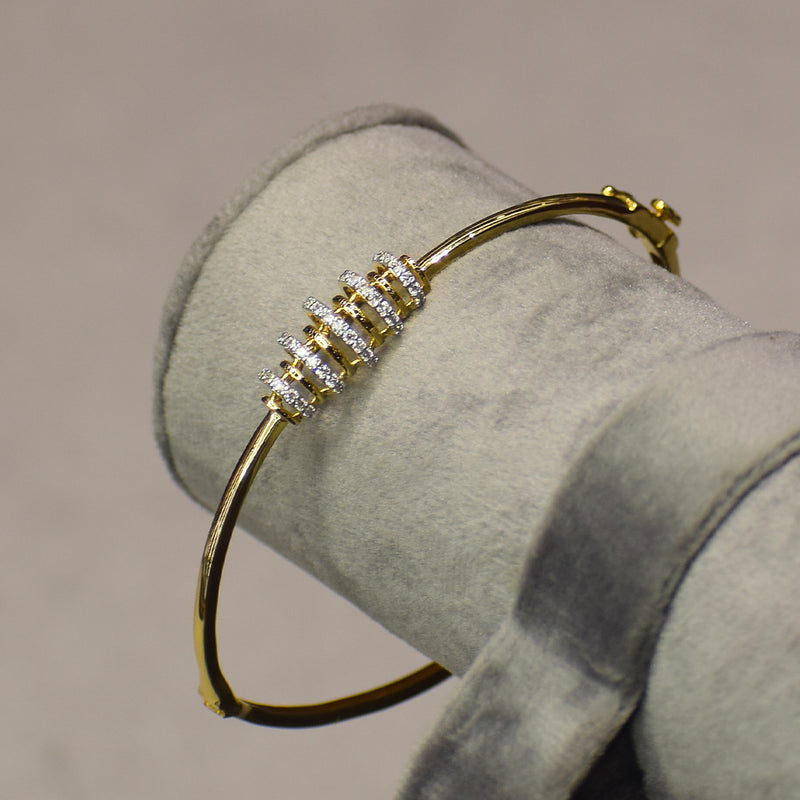 Spiral design kada bracelet