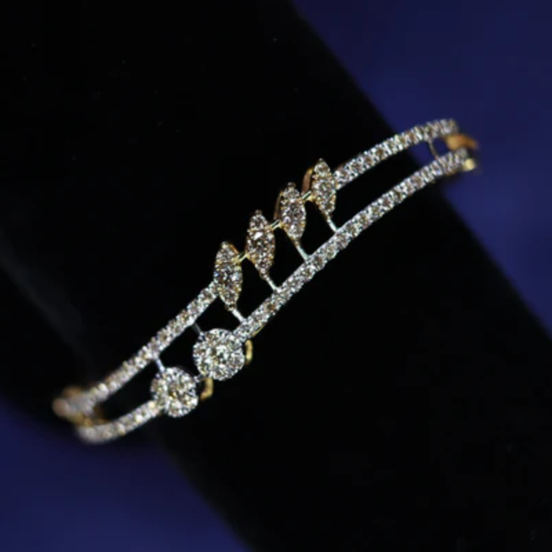 Yellow Gold Leaf Pattern Bracelet