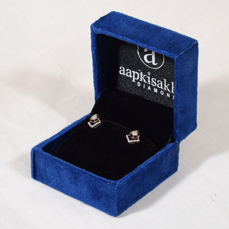 Rose gold earrings  in triangle shape